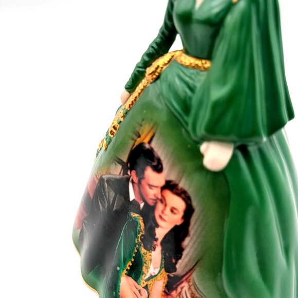 Gone With the Wind “Green Velvet Dress” Porcelain Figurine – Bradford Editions - Picture 5 of 10